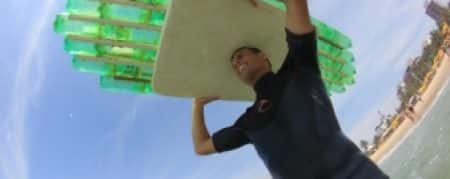 Comment construire une planche de surf avec des bouteilles en plastique