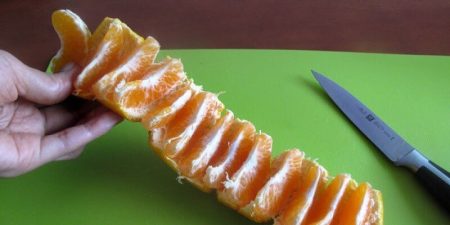 15 fruits que vous coupez de la mauvaise façon Astuce pour couper et éplucher des fruits de la bonne manière