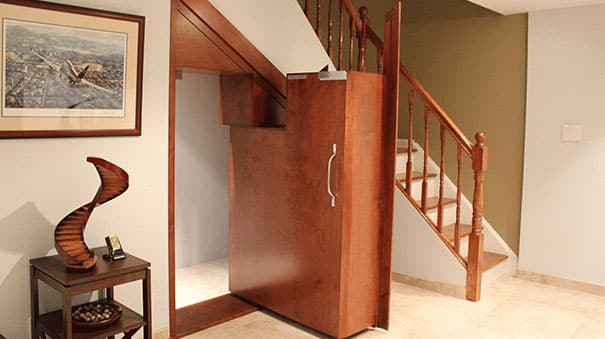 Pièces et chambres cachées et secrètes dans la maison