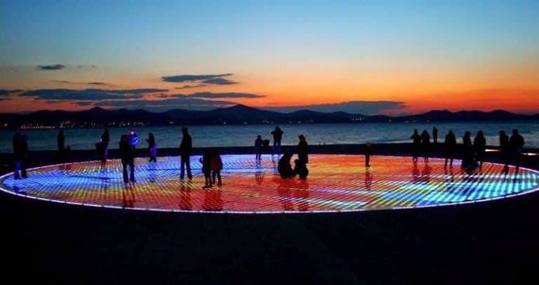 Greetings to the Sun: un disque solaire produit de l&rsquo;énergie à Zadar