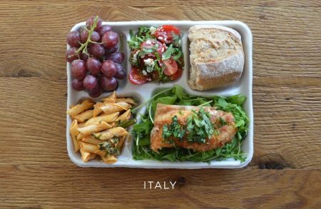 Le repas type dans les cantines scolaires de différents pays du monde Repas dans les cantines scolaires dans les différents pays du monde