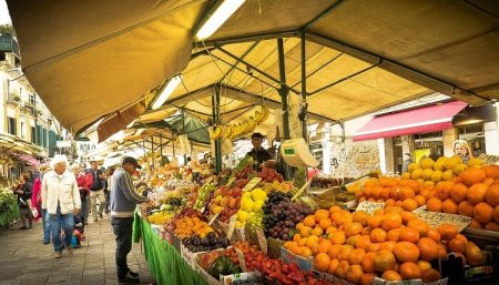 Fruits et légumes de saison, alimentation