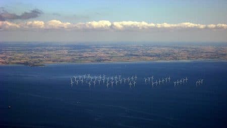 Le Royaume-Uni construit le plus grand parc éolien offshore du monde énergie éolienne offshore Royaume-Uni