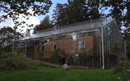 À Stockholm, une « maison-serre » autosuffisante maison-serre