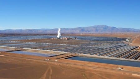 Le Maroc inaugure son premier village 100 % alimenté par l’énergie solaire Noor, Centrale solaire, Maroc