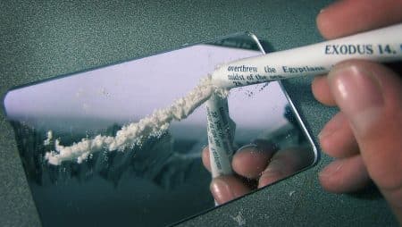 Ce que la cocaïne fait à votre corps et votre cerveau Les effets de la cocaïne sur le corps et le cerveau