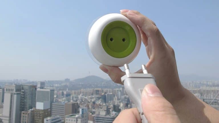 Window Socket, la prise électrique solaire et nomade 100% verte