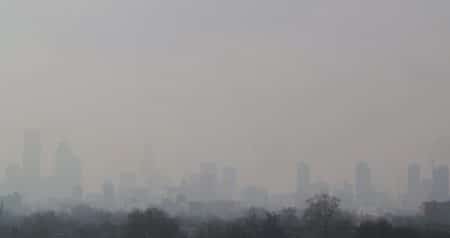 Investir dans l’énergie permettrait d’éviter 3,3M de morts liés à pollution de l’air chaque année Pollution de l'air à Londres