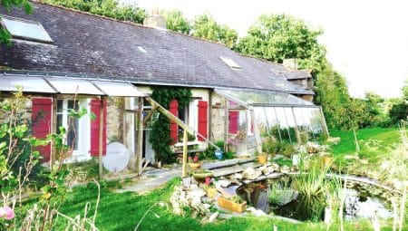 Avec sa maison autonome, cette famille ne demande plus rien à personne Maison autonome de la famille Baronnet