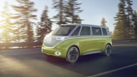 Le van Volkswagen Combi passe lui aussi le cap de l’électrique Volkswagen van Combi électrique ID Buzz