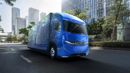 Le premier poids lourd électrique présenté à Tokyo : le E-Fuso Vision One de Daimler camion