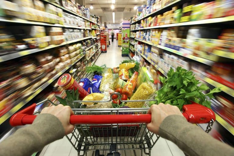 Évitez absolument ces aliments si la date de péremption est dépassée