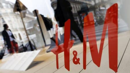 H&M : chaque année, la marque brûlerait 12 tonnes de vêtements invendus