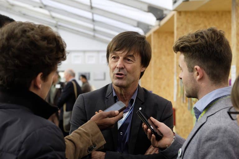 Les 9 véhicules de Nicolas Hulot font grincer des dents
