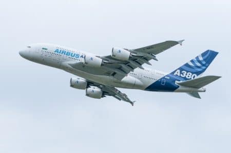 Pour lutter contre le réchauffement climatique, ne prenez plus l’avion !