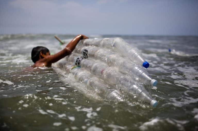 Si rien n&rsquo;est fait, en 2050 il y aura plus de plastiques que de poissons
