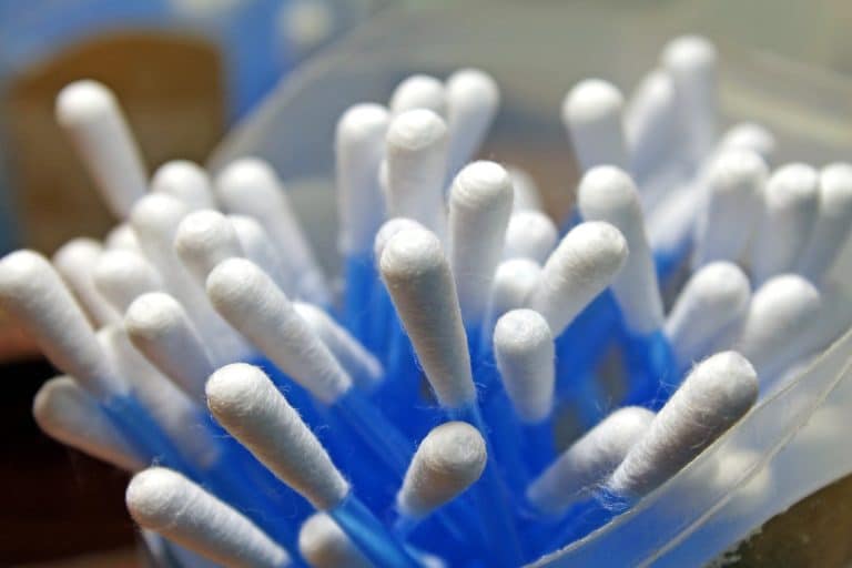 Les cotons-tiges en plastique interdits depuis le 1er janvier