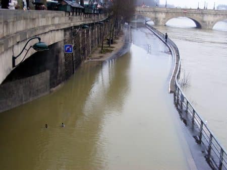 Inondations dans la Seine : est-ce la faute du réchauffement climatique ?