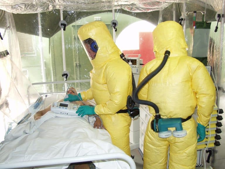 Ebola : le virus peut survivre plus de 5 ans dans le corps humain