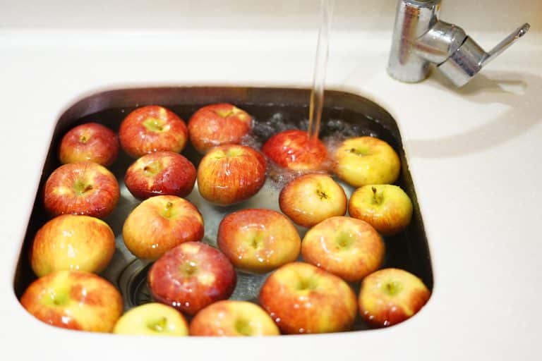 Des pesticides retrouvés dans l’eau du robinet de deux millions de Français