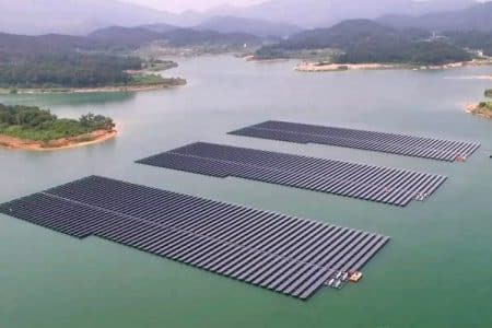 Azerbaïdjan : bientôt une ferme solaire flottante construite sur le lac Boyukshor