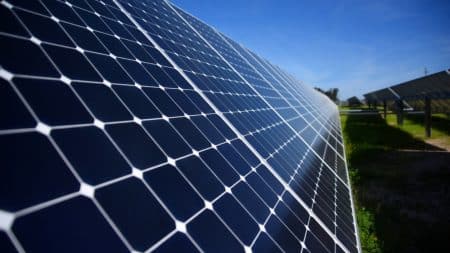 Solaire : les panneaux photovoltaïques désormais obligatoires dans les habitations en Californie