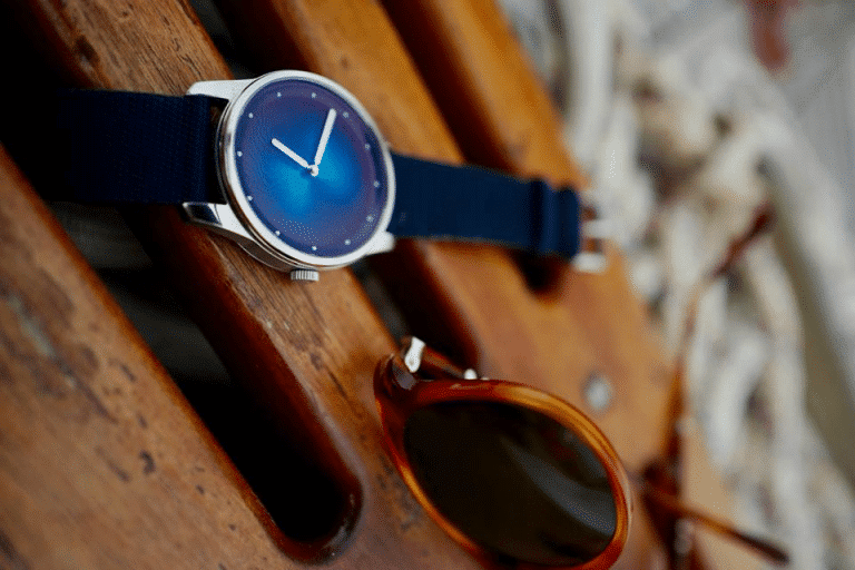 Awake Origins : la première montre fabriquée à base de déchets recyclés