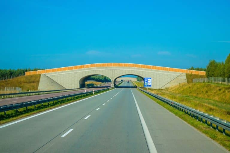 La Gironde expérimente un tronçon d&rsquo;autoroute 100 % recyclée