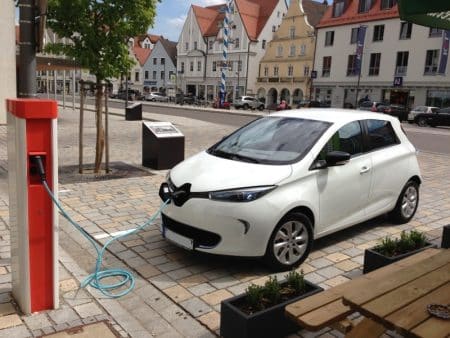 En Ariège, ce village s’est entièrement converti aux voitures électriques !