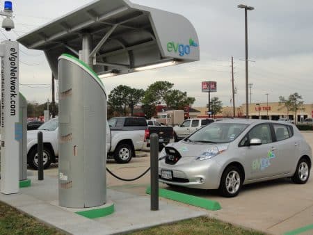 France : en 2040, plus aucun véhicule à carburants fossiles ne sera vendu dans l’Hexagone