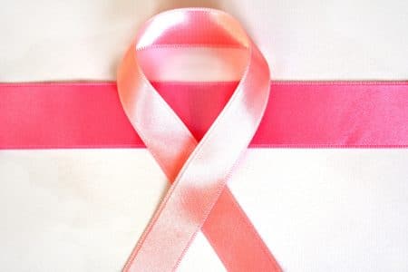 Cancer du sein : un médicament accroit le taux de survie à 70 %
