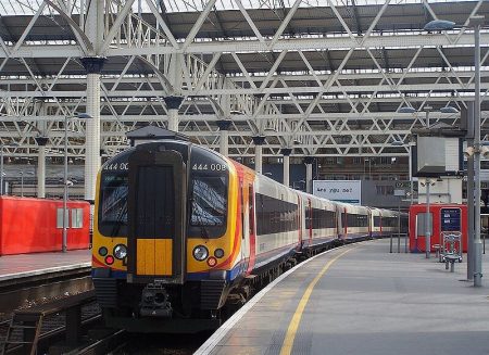 Royaume-Uni : les trains rouleront désormais à l’énergie solaire !