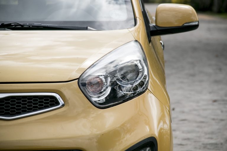France : il devient légal de transformer sa voiture essence en voiture 100 % électrique !