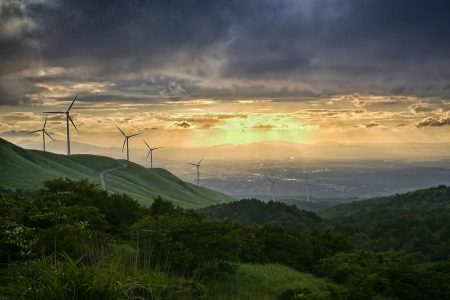 Fukushima bientôt transformé en vallée d’énergie 100 % verte