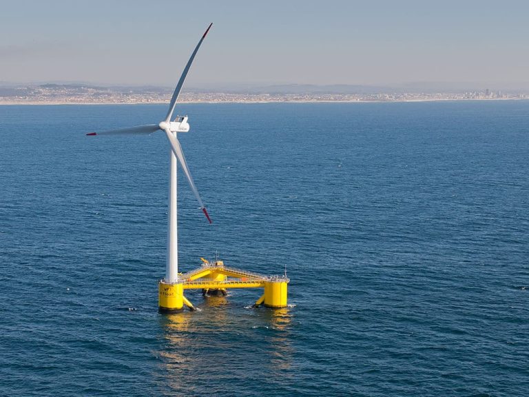 Le Portugal inaugure la plus grande éolienne flottante du monde !
