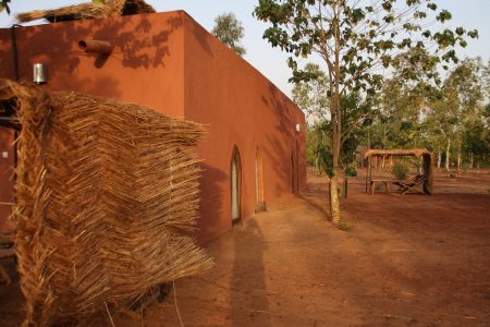 Mali : les villes et villages électrifiés grâce à l’hydrogène naturel