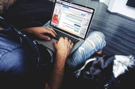 10 réflexes à adopter pour réduire l’empreinte carbone de votre vie numérique (3/4)