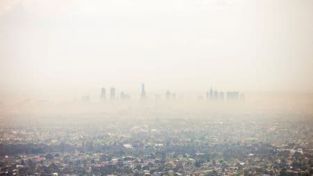 Comment réduire sa consommation d’électricité en plein hiver ? Terrible retour de la pollution de l'air à Paris