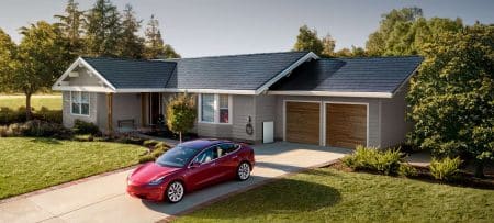 Tesla baisse le prix de son toit solaire, tout en en augmentant les performances