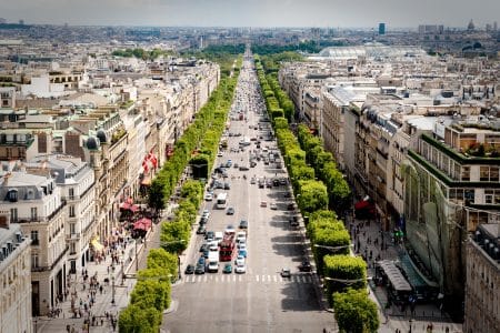 Encore plus de verdure aux Champs-Elysées ? Les Franciliens sont absolument d’accord !