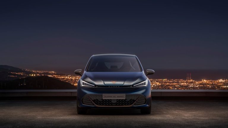 Seat dévoile le Cupra el-Born, sa citadine 100 % électrique grand-luxe !