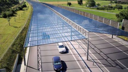 L’Allemagne envisage de recouvrir ses autoroutes de panneaux solaires, pour produire de l’électricité