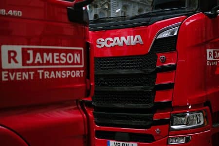 Suède : 10 % de l’électricité bientôt produite par des camions Scania dotés de panneaux solaires