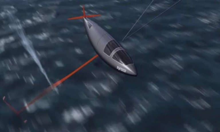 Syroco, un voilier des temps modernes qui atteint les 150 km/h (81 noeuds) sans moteur