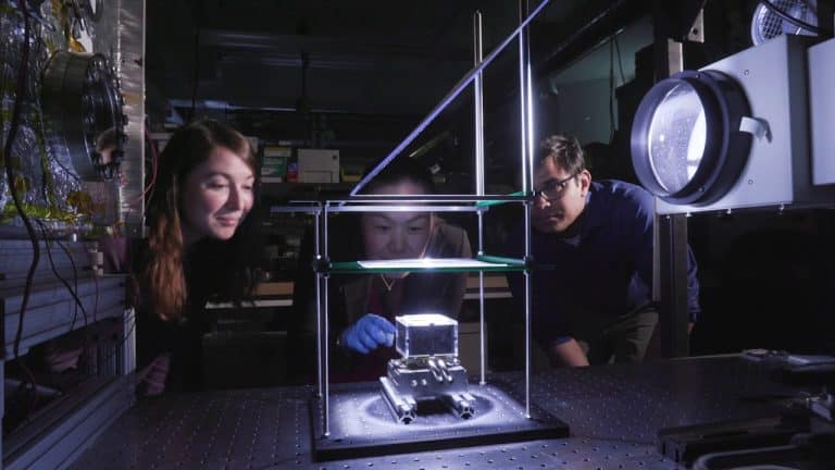 Le MIT met au point un dispositif capable de transformer l&rsquo;air en eau potable