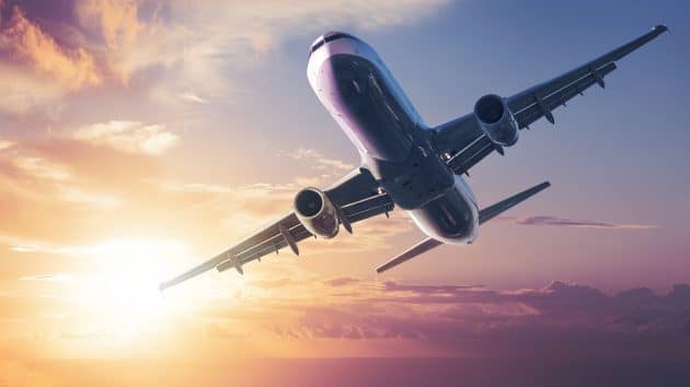 La génération Z prend moins l’avion que la génération Y