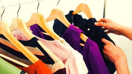 Bientôt un éco-score pour les vêtements en France ? Bientôt un éco-score pour les vêtements en France