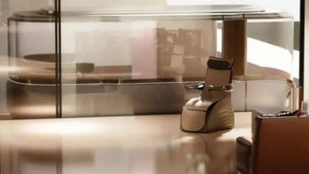Un fauteuil roulant innovant et futuriste