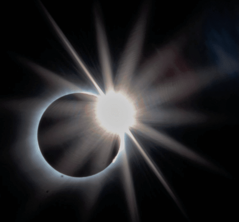 Une éclipse solaire totale exceptionnelle traversera l&rsquo;Amérique du Nord ce 8 avril
