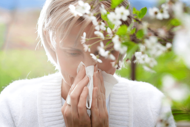 Voici pourquoi vos allergies au pollen explosent